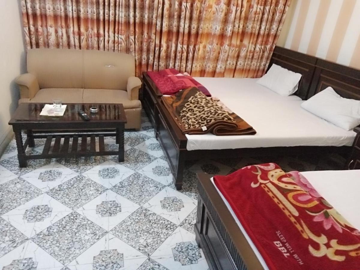 Hotel De Grand ราวัลปินดี ภายนอก รูปภาพ