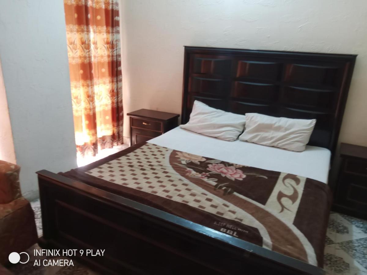 Hotel De Grand ราวัลปินดี ภายนอก รูปภาพ