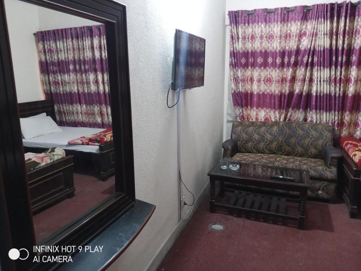 Hotel De Grand ราวัลปินดี ภายนอก รูปภาพ